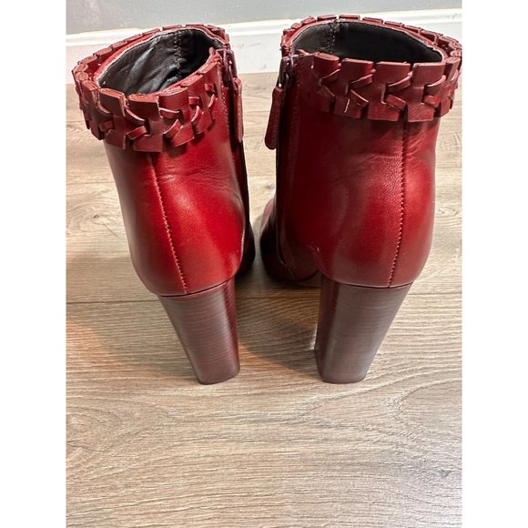 TORY BURCH Sarava Bootie 6.5 - Picture 11 of 12